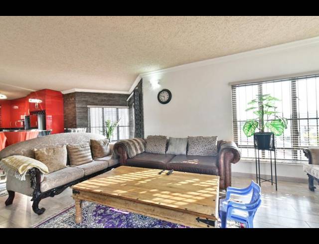 3 BEDROOM APARTMENT FOR SALE IN BASSONIA